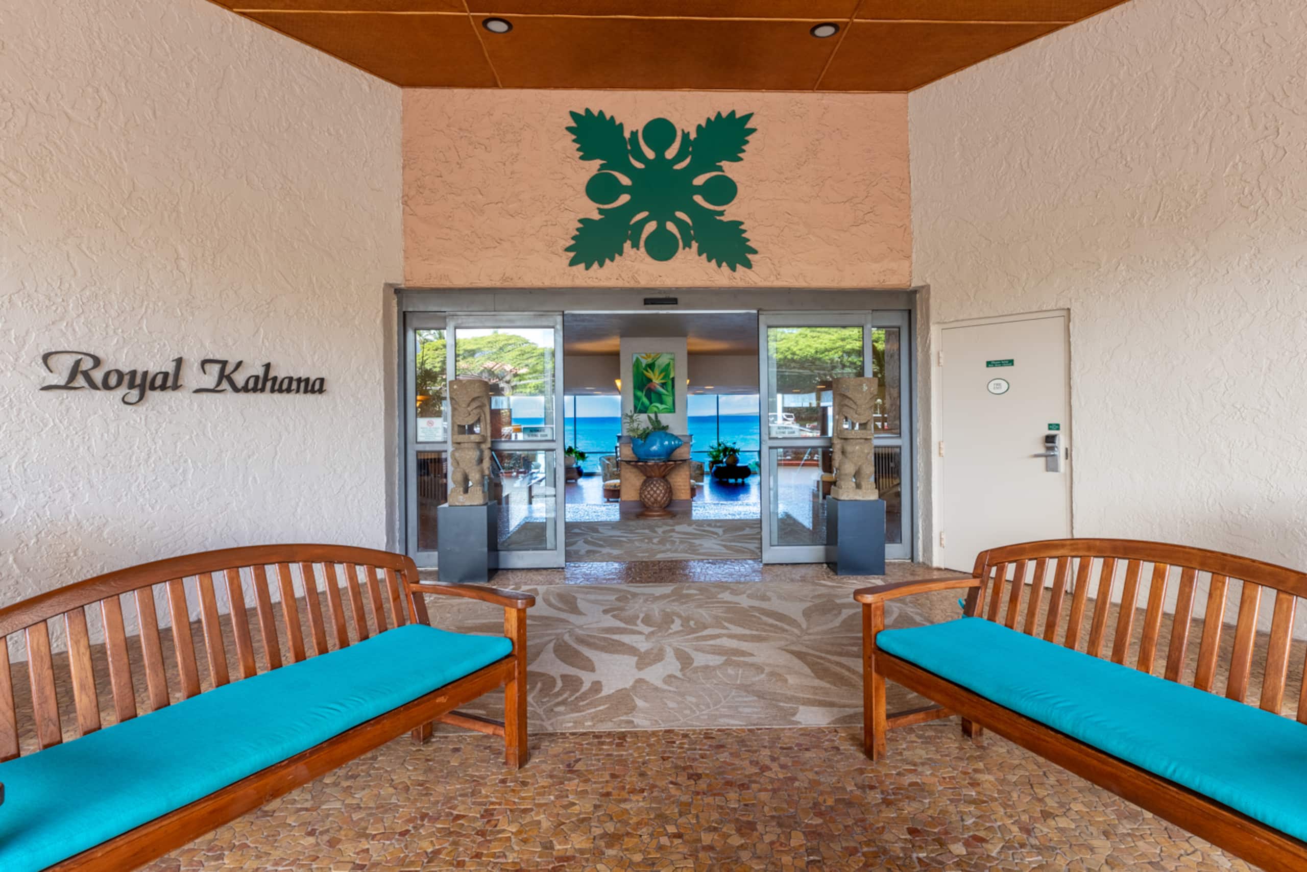Condo in Lahaina · ★4.65 · 2 bedrooms · 4 beds · 2 baths - Image 26