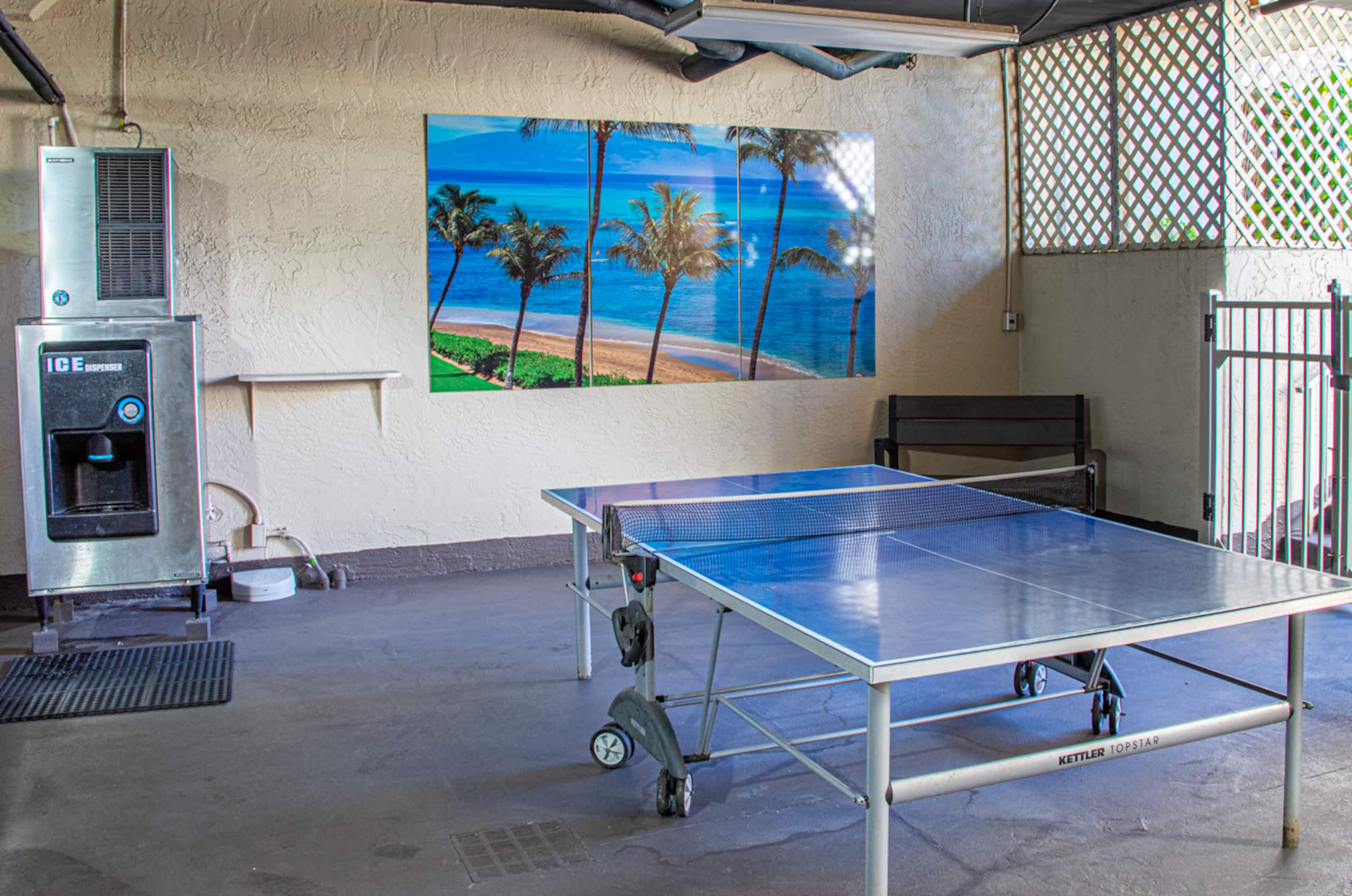 Condo in Lahaina · ★4.65 · 2 bedrooms · 4 beds · 2 baths - Image 23