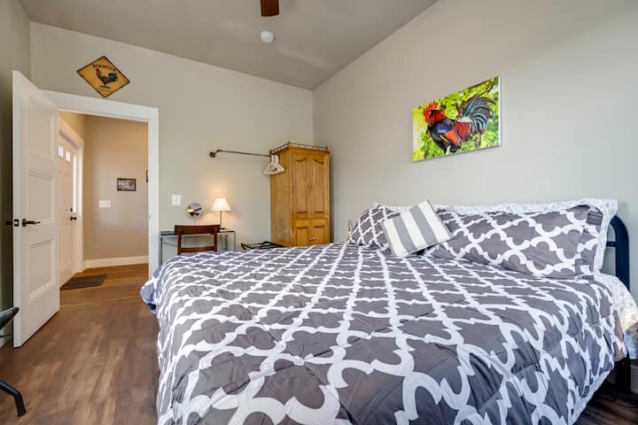 ห้อง Rooster ชั้น 1 พร้อมเตียงคิงไซส์  