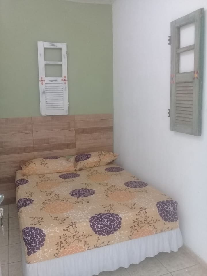 Kitanda cha sanduku la Casal. 