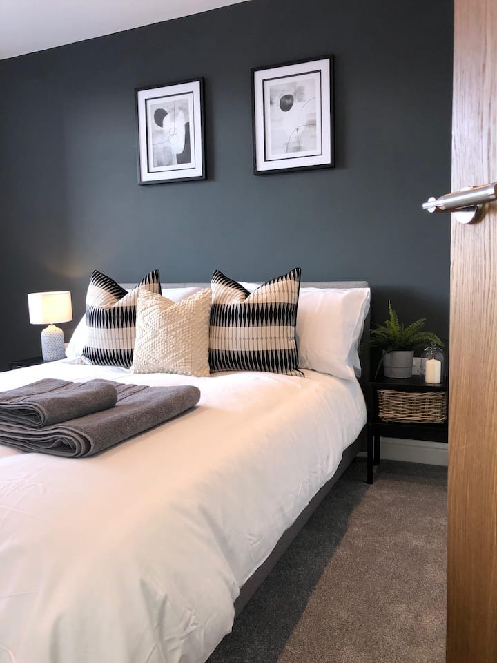 Burton upon Trent Holiday Rentals & Homes England, United Kingdom