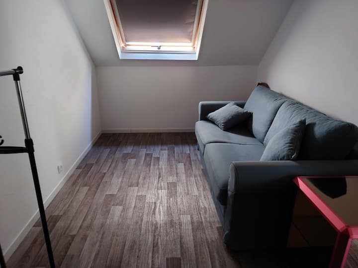 spálňa 2 so zatvorenou rozkladacou pohovkou