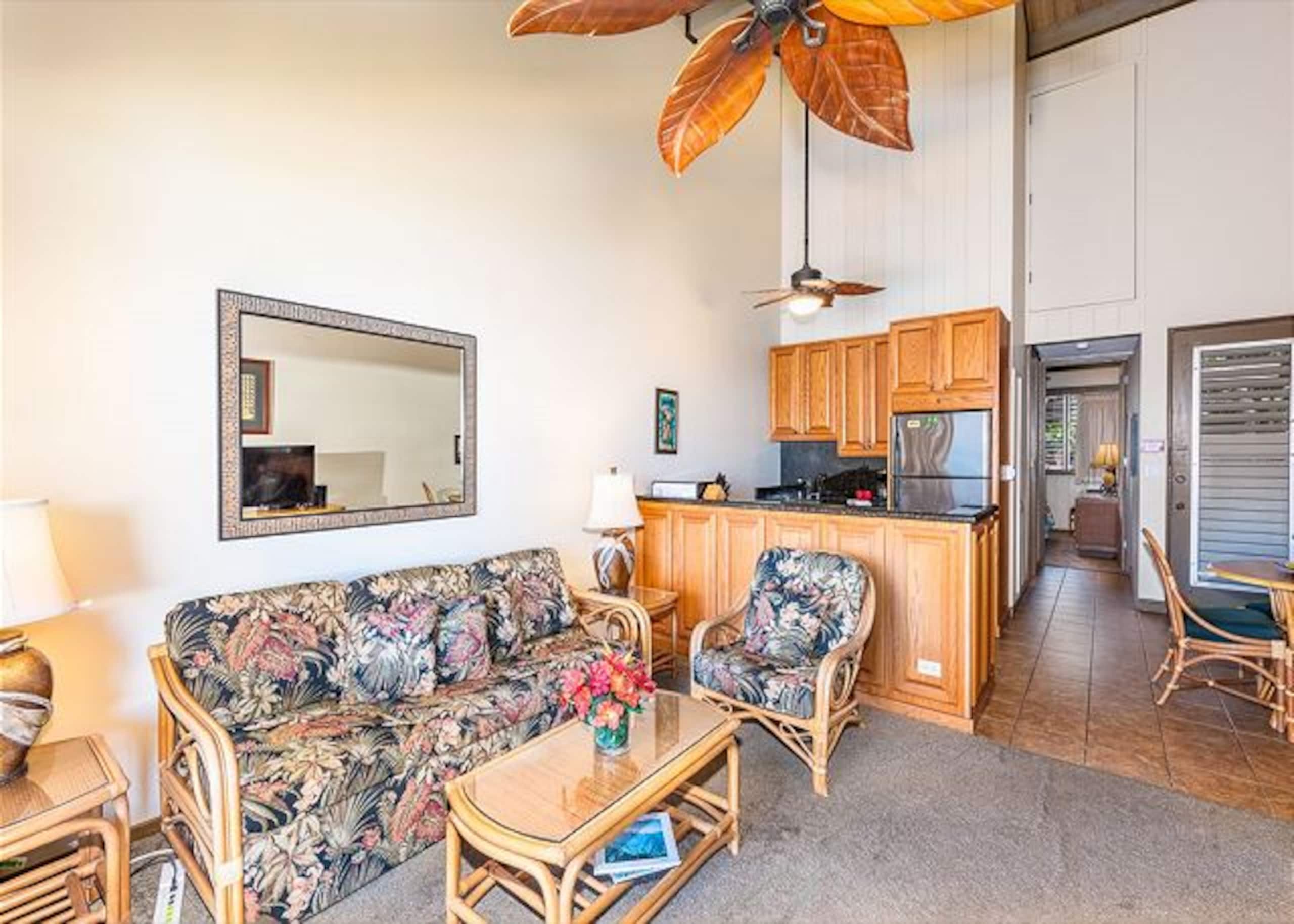 Condo in Lahaina · ★4.68 · 1 bedroom · 1 bed · 1 private bath - Image 10