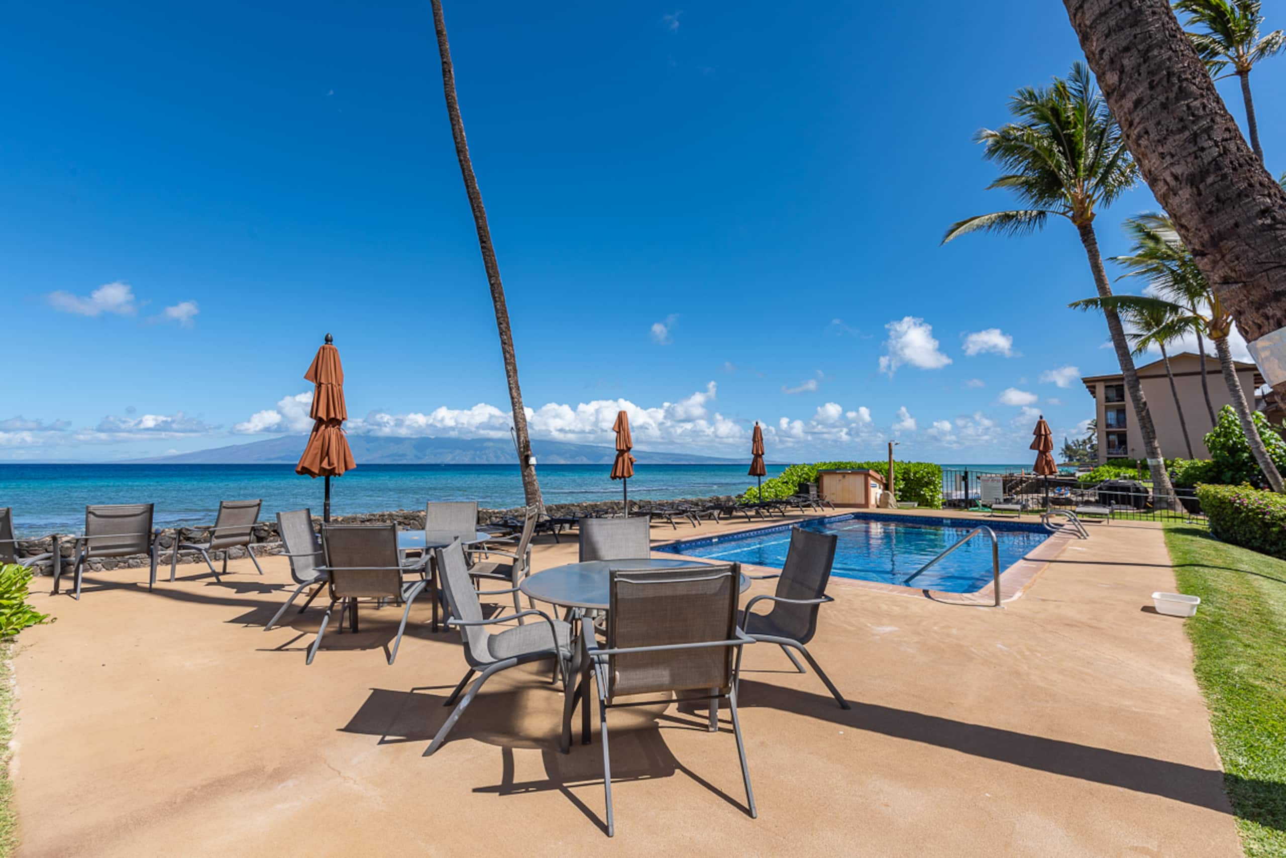 Condo in Lahaina · ★4.68 · 1 bedroom · 1 bed · 1 private bath - Image 30