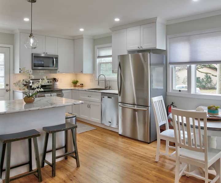 The Cottage on Corson Cottages for Rent in Cape May, New Jersey