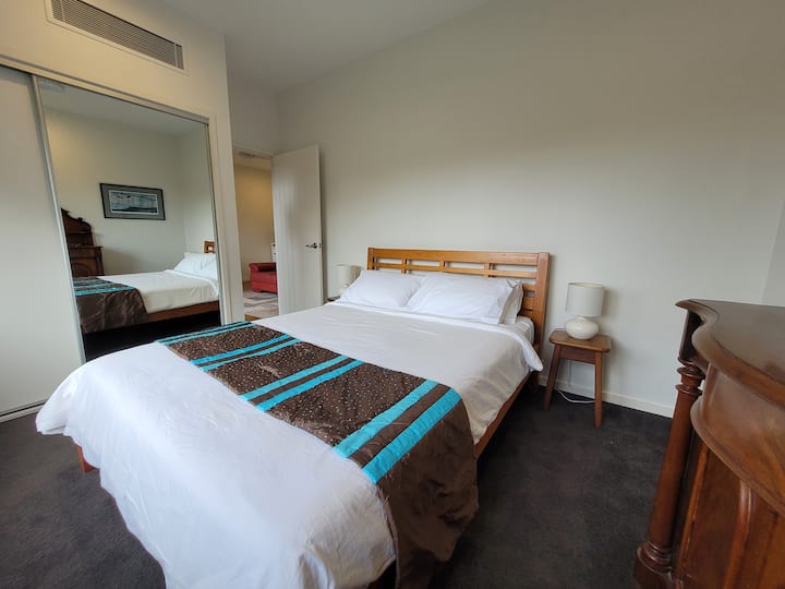 غرفة النوم 1