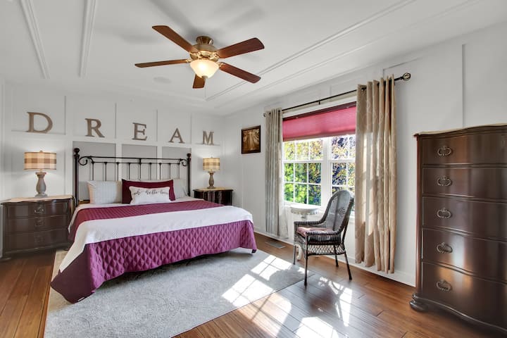 ห้องนอนหลัก