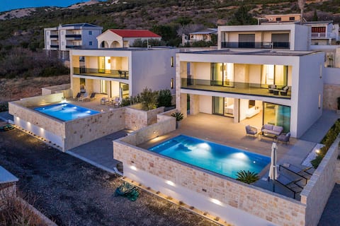 Top performing Airbnb: Villa Salvia, luxury villa with private pool in Stara Novalja