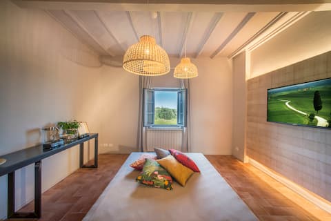 Successful Airbnb property: Palazzo del Papa / Suites with a view of the hills in Siena