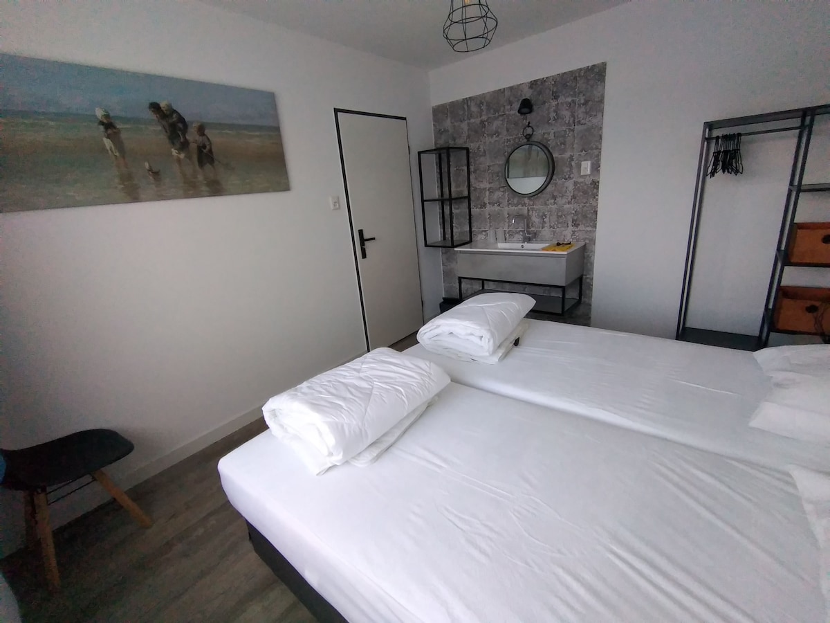 غرفة النوم 1 
الطابق الأرضي