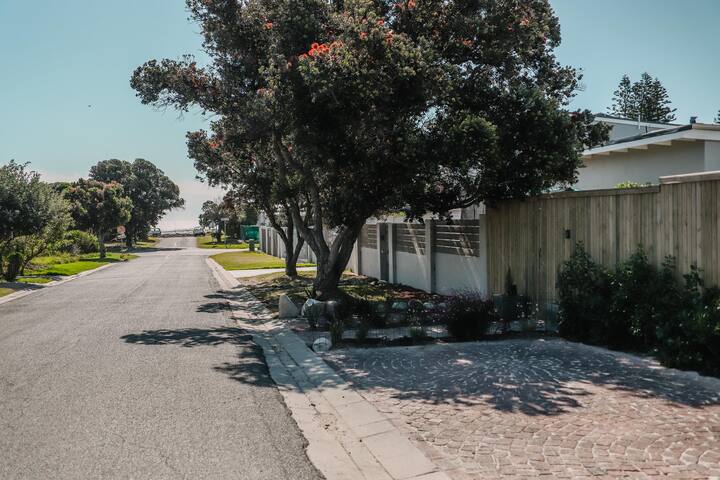 The Deck House Kommetjie gallery image 3