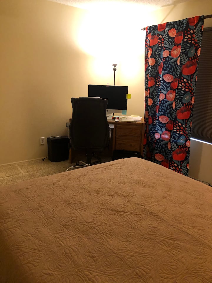 Náhradná spálňa/kancelária