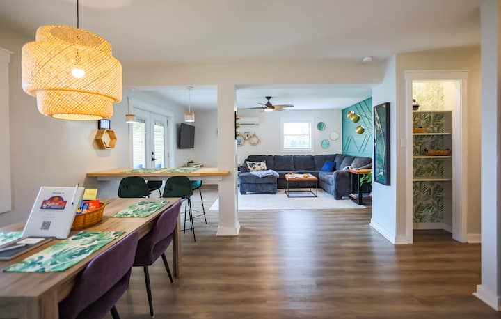 Picture Perfect Soundfront Getaway - Kitty Hawk, NC