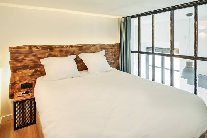 Lyon 6 Sully – T3 esprit Loft – Terreaux gallery image 4