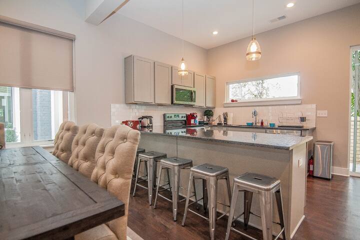 The Champagne Bachelorette Weekend in Nashville gallery image 3