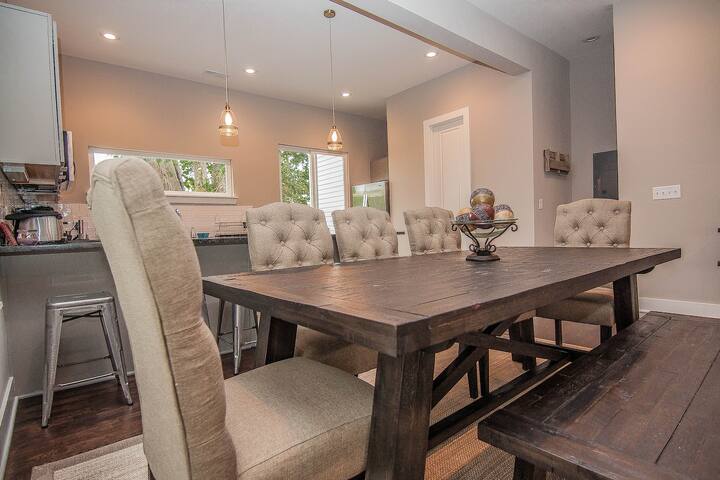 The Champagne Bachelorette Weekend in Nashville gallery image 2