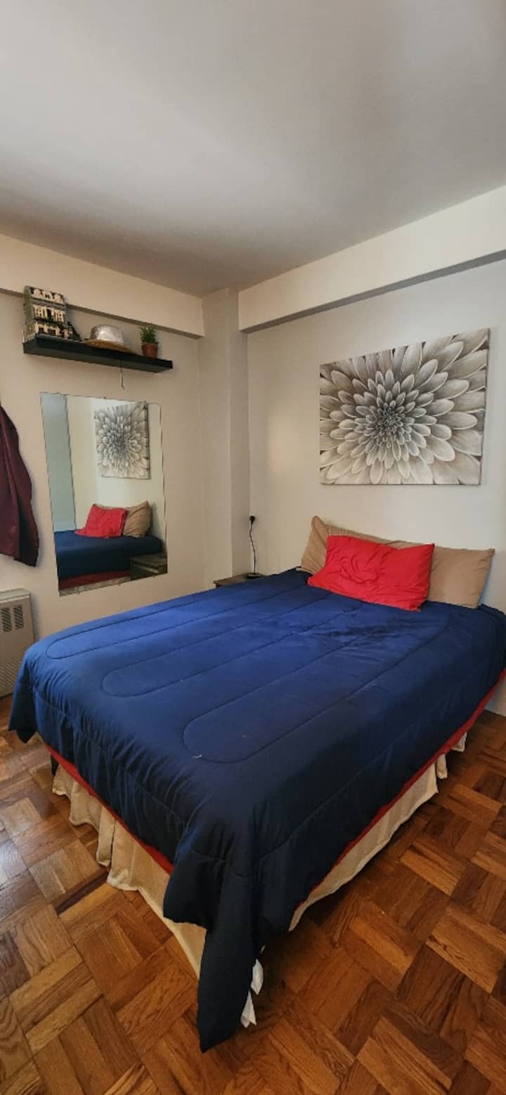 Cozy Private Comfortable Room - The Bronx, NY