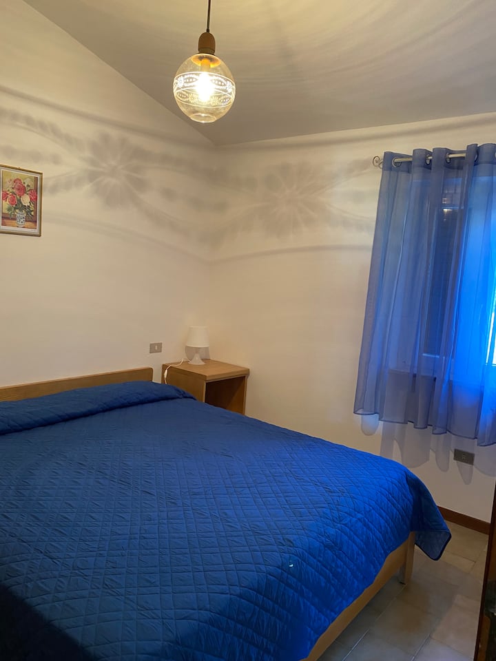 Dhomë gjumi dopio "queen"