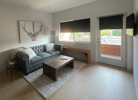 Top Airbnb: Bozeman 303: Your Bozeman Basecamp! in Bozeman / Gallatin County