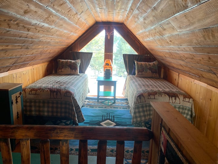 Loft con dos camas de una plaza 