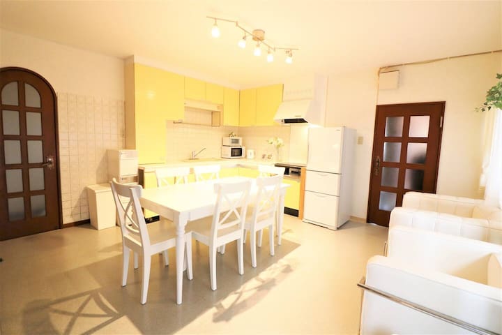 HI) 4BR/2 shower & 2 toilet/Direct access Shinjuku gallery image 4