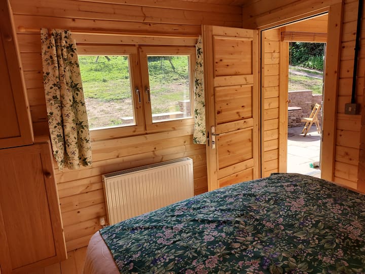 Bedroom to capture the early morning sunshine