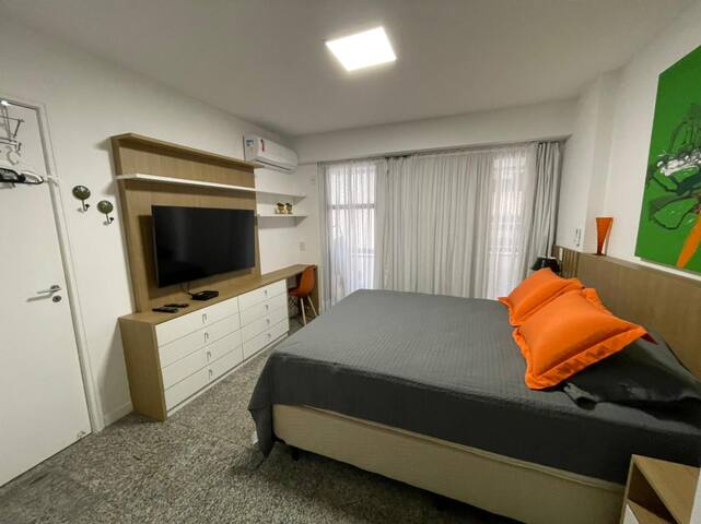 Flat em Ipanema, quadra da praia com vista pro mar gallery image 4