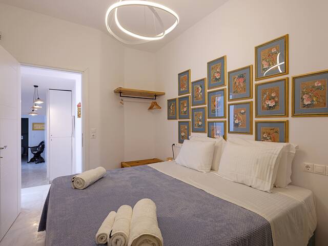 Villa Chara with Private Pool and Sea View gallery image 5