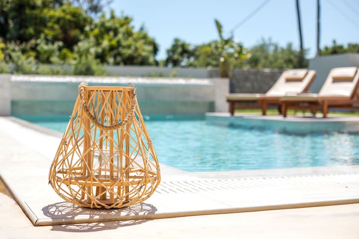 Álas II Private Pool Suite