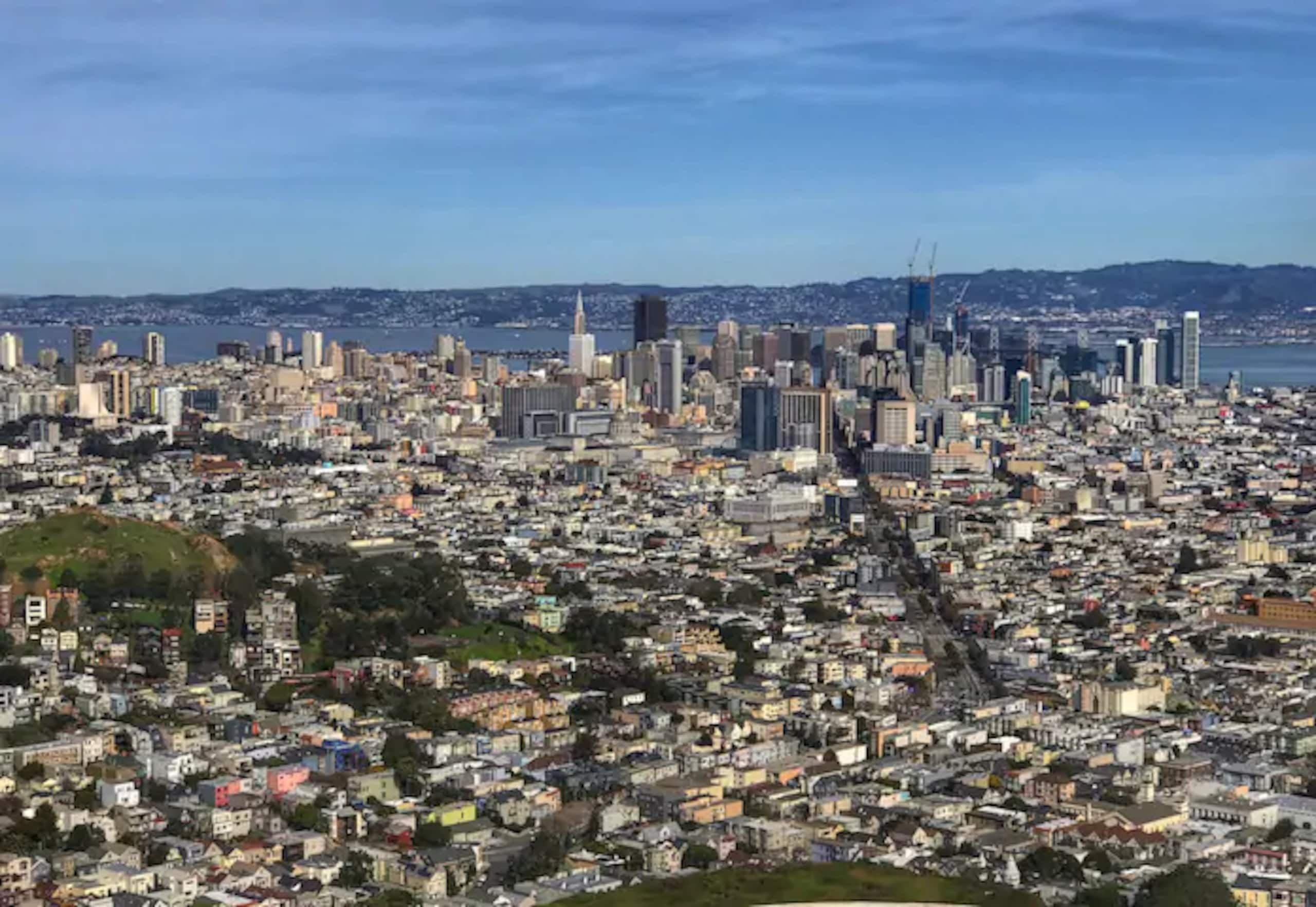 Home in San Francisco · ★4.91 · 3 bedrooms · 3 beds · 2.5 baths - Image 64