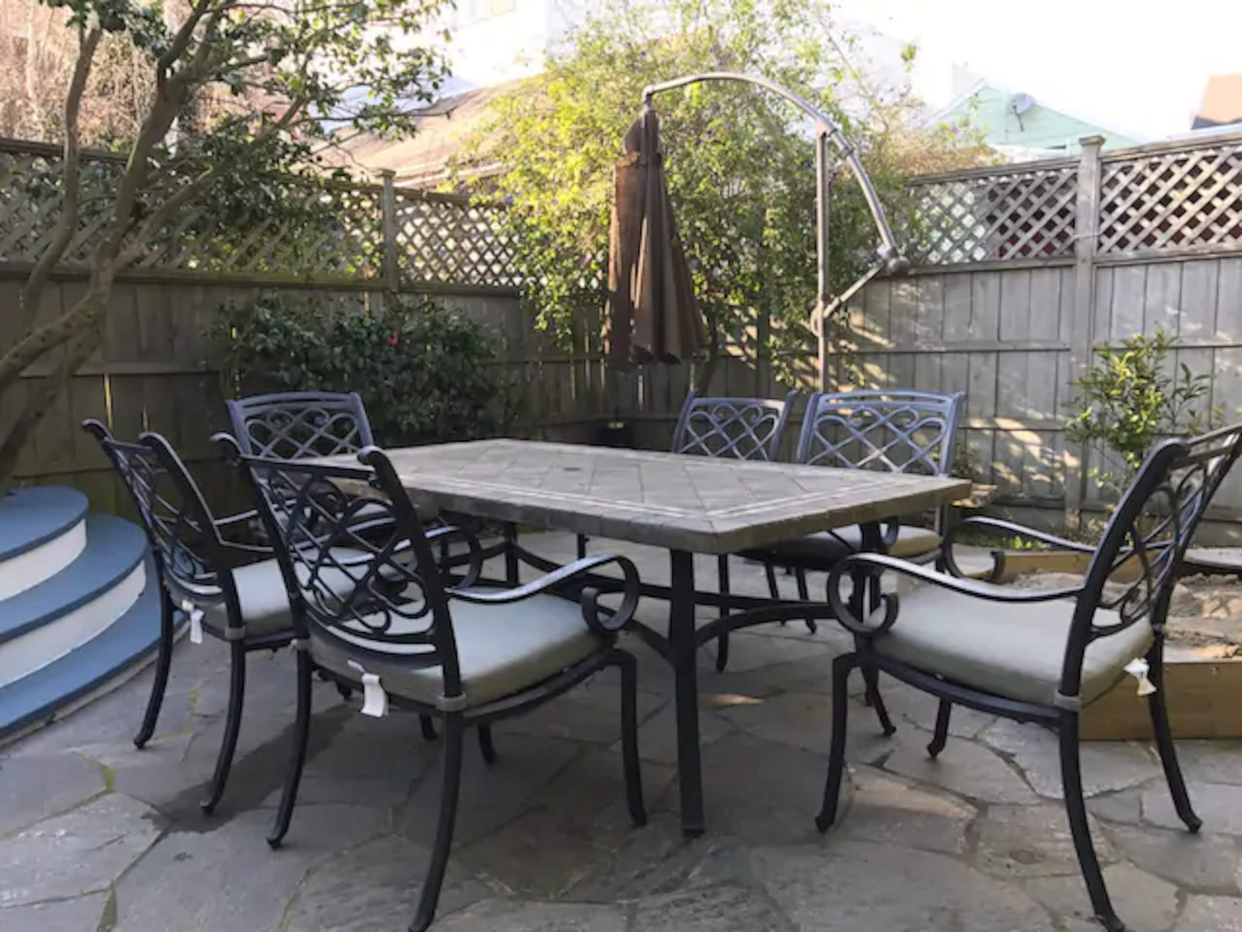 Home in San Francisco · ★4.91 · 3 bedrooms · 3 beds · 2.5 baths - Image 32