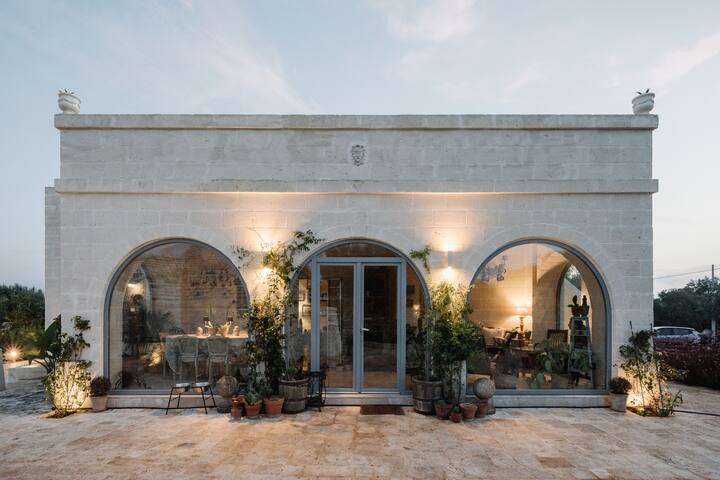 Masseria Silentio with Trullo & Pool in Ostuni gallery image 3
