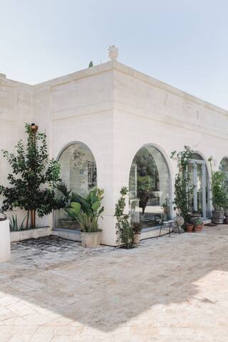 Masseria Silentio with Trullo & Pool in Ostuni gallery image 5