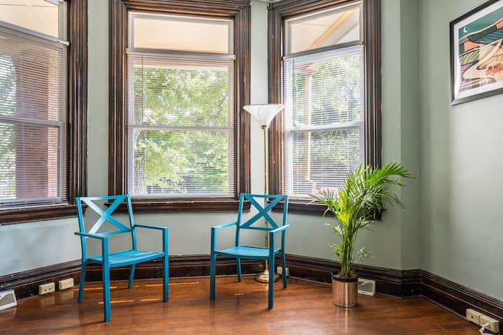Historical Charm  - 1bedroom Spacious Apartment - Pittsburgh