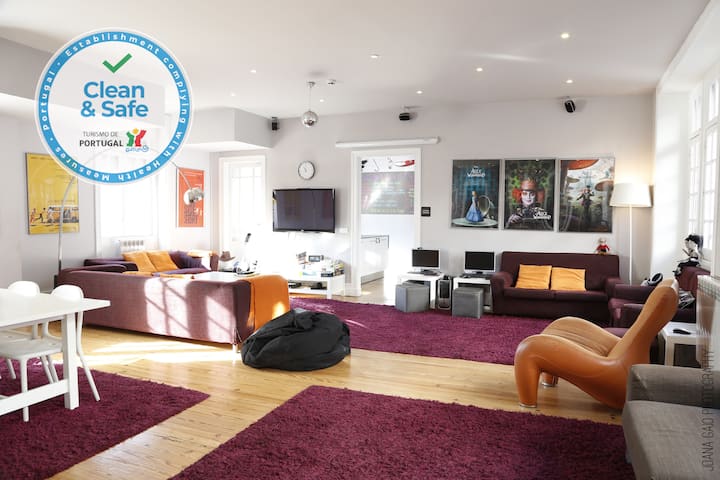 4 Bed Female Dorm Shared Bathroom (1) - Porto, Portugal