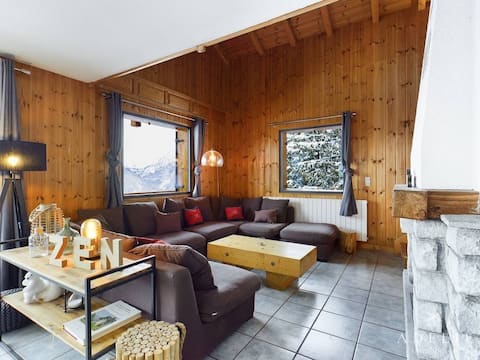 Independent duplex chalet with exceptional views