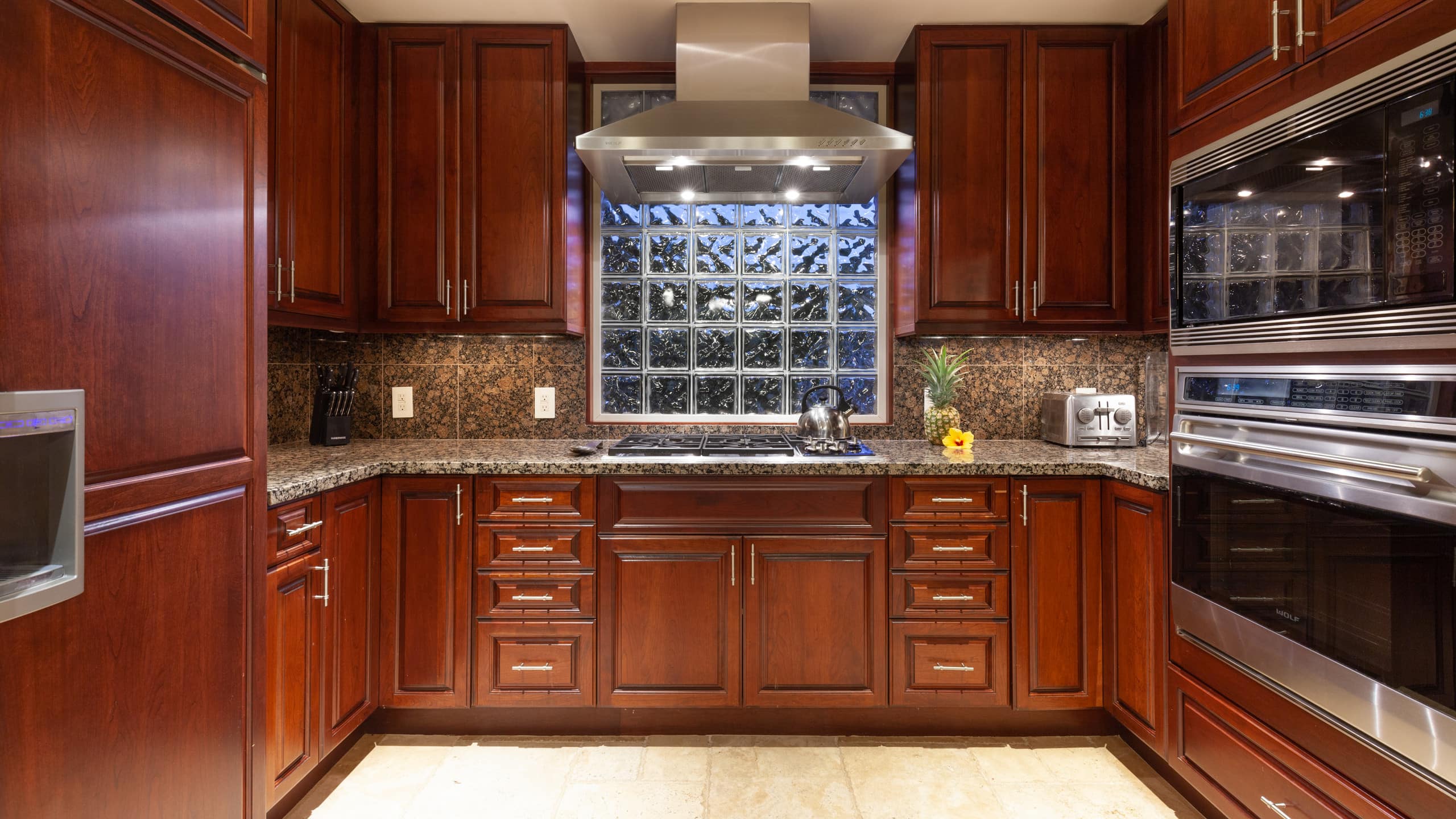 Condo in Waimea · ★4.94 · 3 bedrooms · 5 beds · 3 baths - Image 9