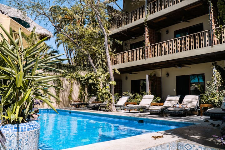 Hotel De Asis managed Airbnb listing 3