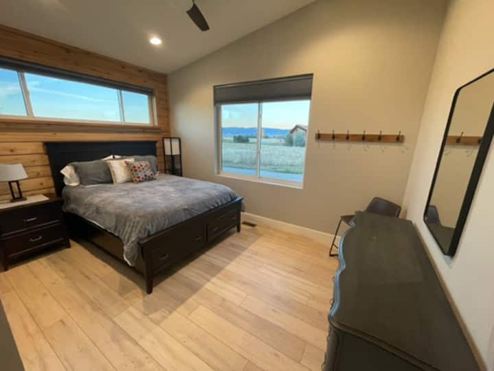 卧室3 -共用客用卫生间1 