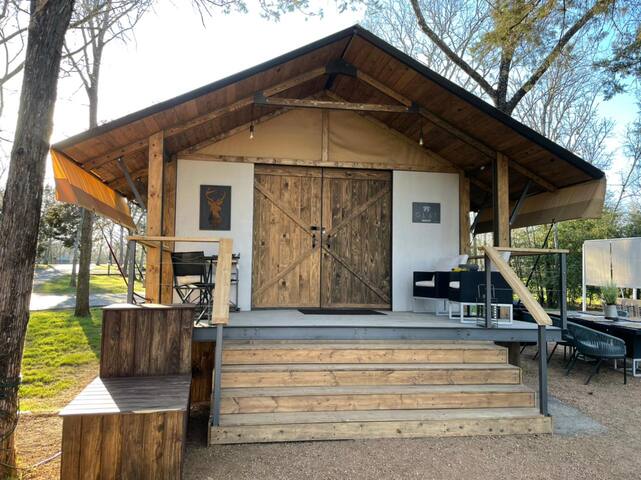 GLAT USA managed Airbnb listing 2