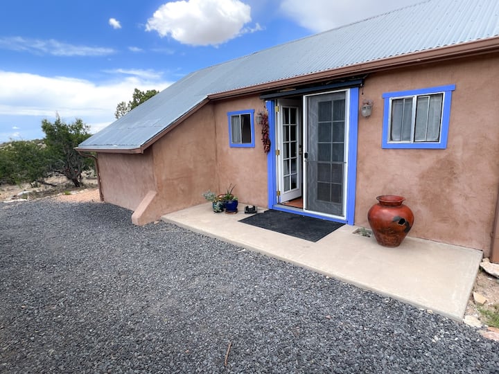 Casita Solas 'house of light' Deluxe OffGrid Cottages for Rent in