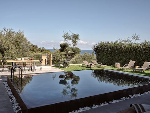 Dimitra Deluxe SeaView Villa, with Heated Pool