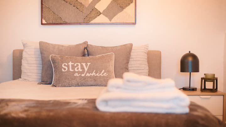 Stay awhile! You will not regret it! 