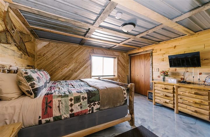 King size bed in the last bedroom. 