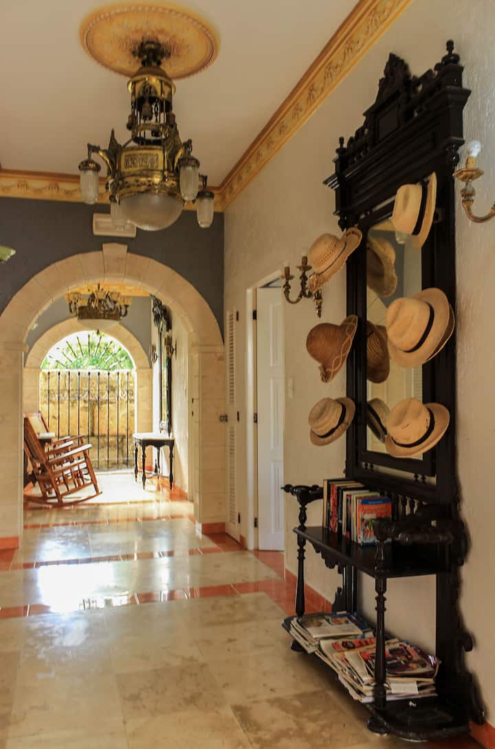 Daisy`s Hostal (Room 2) - Varadero