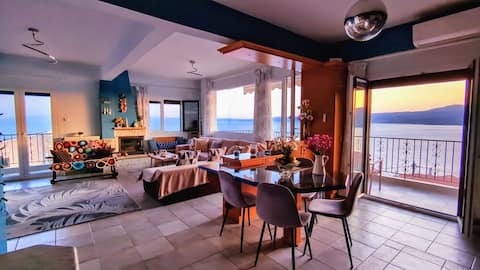 Bellevue - Panoramic Seaview Penthouse