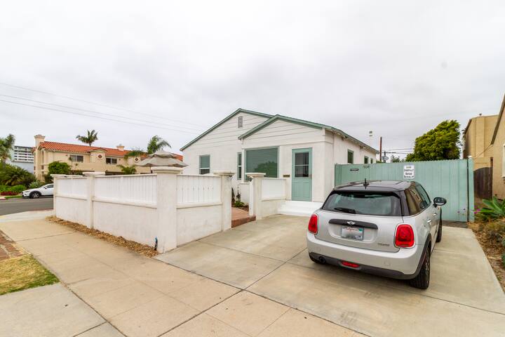 Beach House, office space, 2 blocks to beach