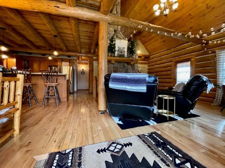 The Luxury Lodge By Laura - Finger Lakes, NY