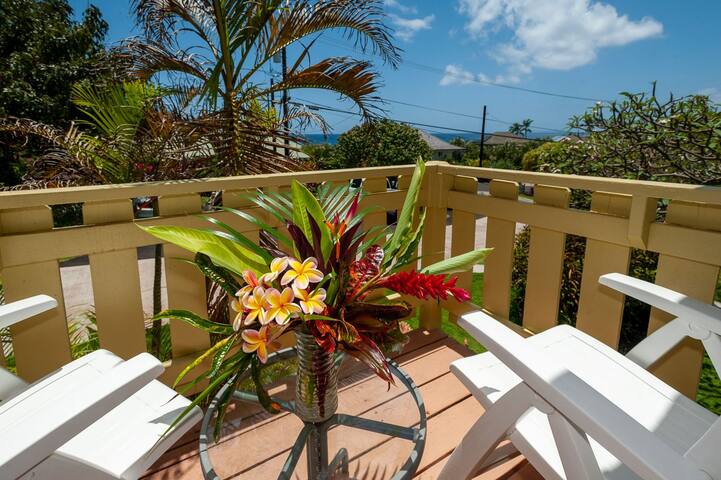 Beach House: 4 Bedrooms True Hawaiian Style gallery image 5