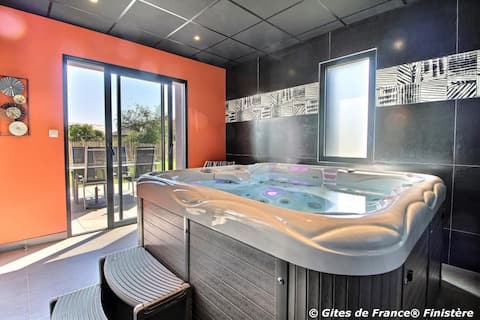 Top Airbnb: 3-Gite NEW 4* great comfort - private HOT TUB - sea in Telgruc Sur Mer